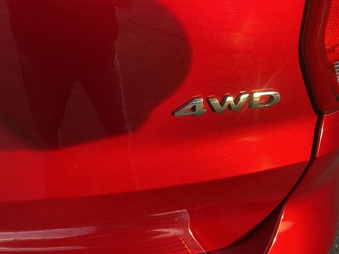 Used 2018 Ford Explorer XLT w/ Equipment Group 202A image 11