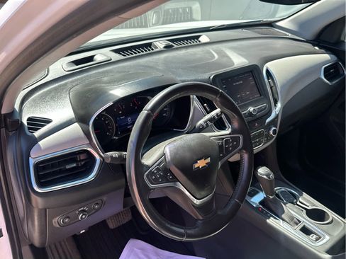 Used 2020 Chevrolet Equinox LT image 27