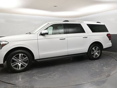 Used 2024 Ford Expedition Max Limited RWD image 5