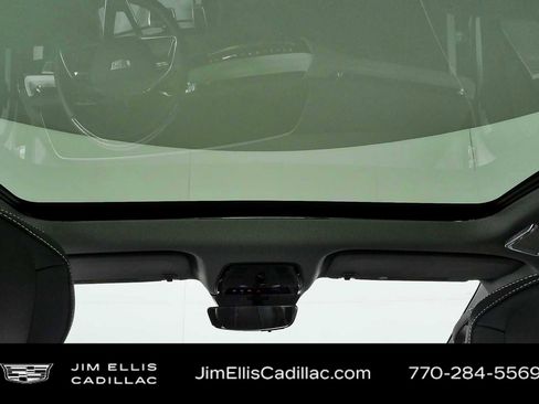 Used 2025 Cadillac Optiq Luxury 1 AWD/4WD image 19