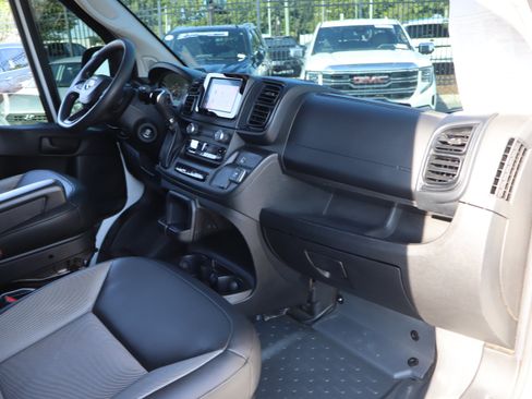 Used 2023 RAM ProMaster 2500 FWD image 33