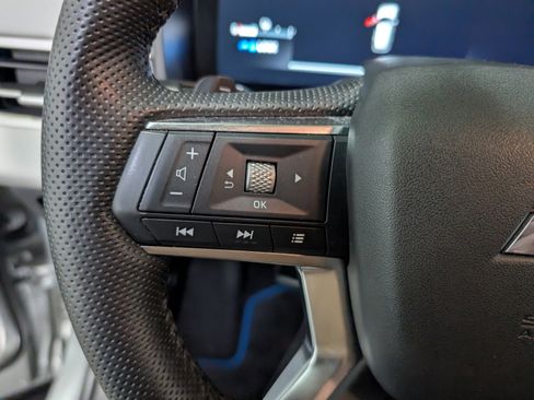 Used 2023 Mitsubishi Outlander SEL 40th Anniversary image 19