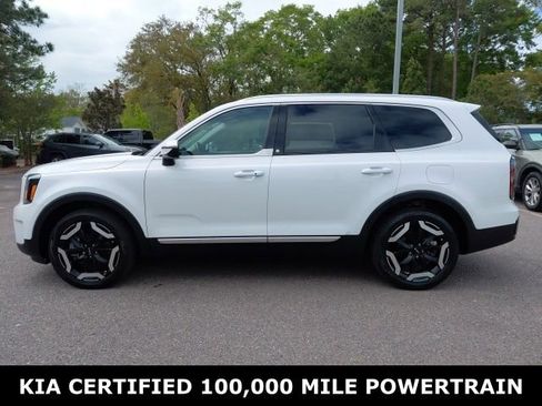 Certified 2024 Kia Telluride EX w/ EX Captain's Chair Package FWD image 8