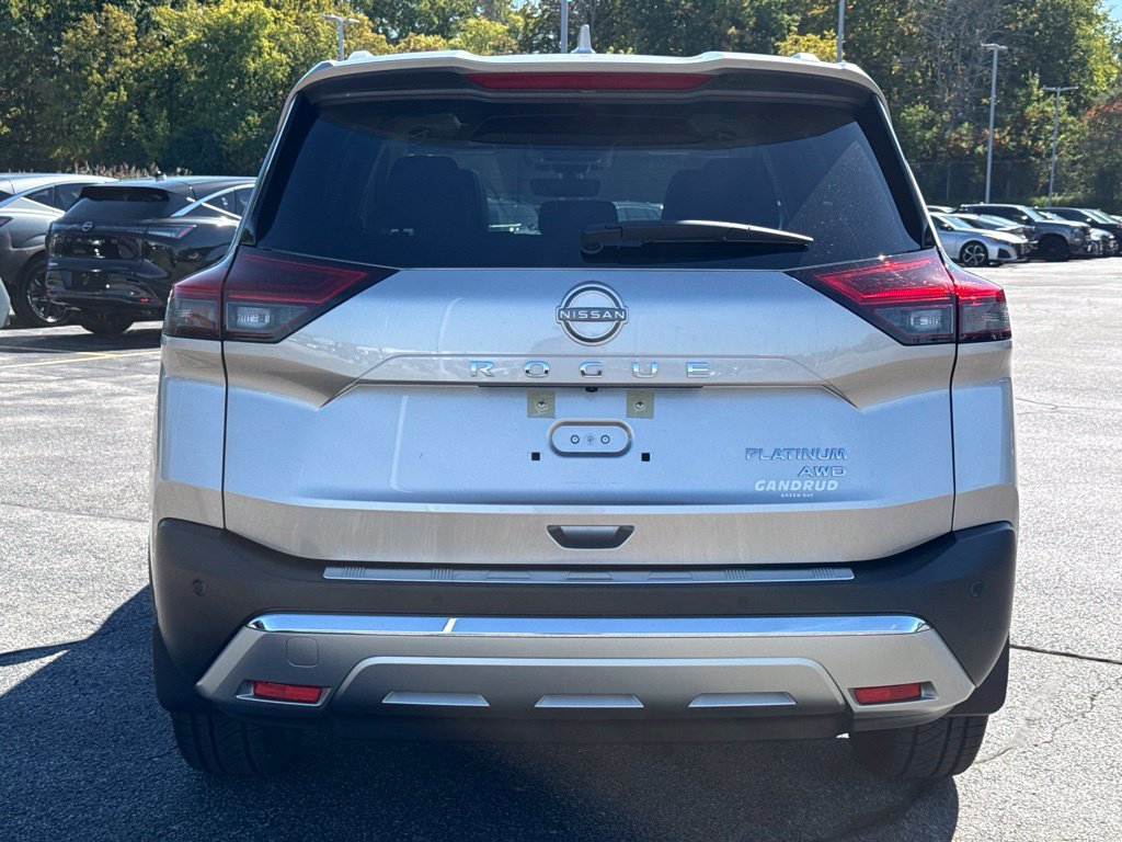 Certified 2023 Nissan Rogue Platinum w/ Platinum Premium Package AWD/4WD image 3