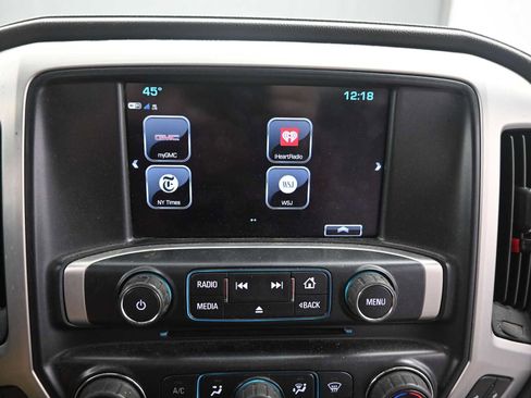 Used 2019 GMC Sierra 1500 SLE w/ SLE Value Package image 19