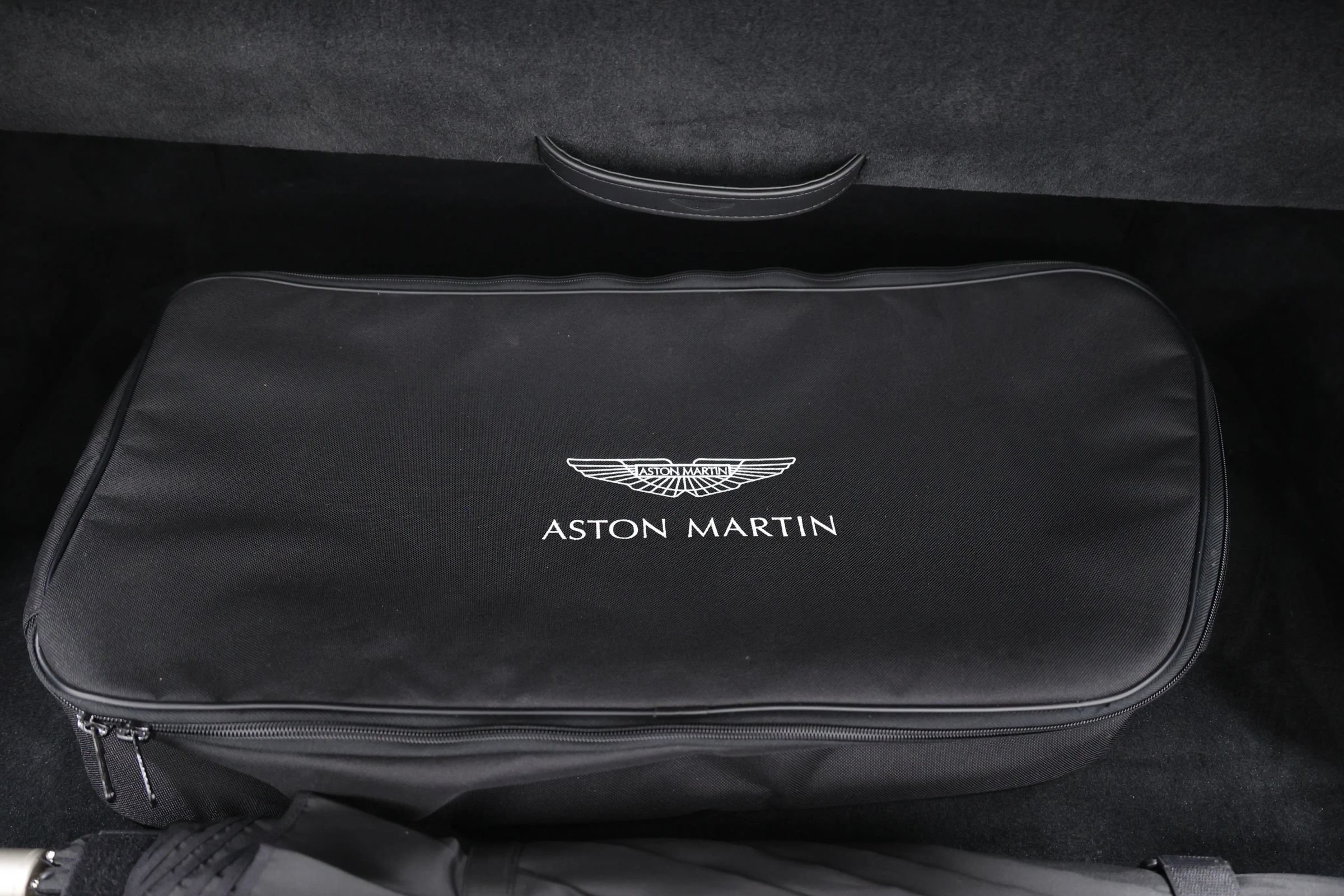 Used 2019 Aston Martin DB11 Volante RWD image 67