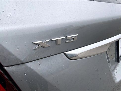 Certified 2025 Cadillac XT5 Premium Luxury w/ Technology Package AWD/4WD image 31