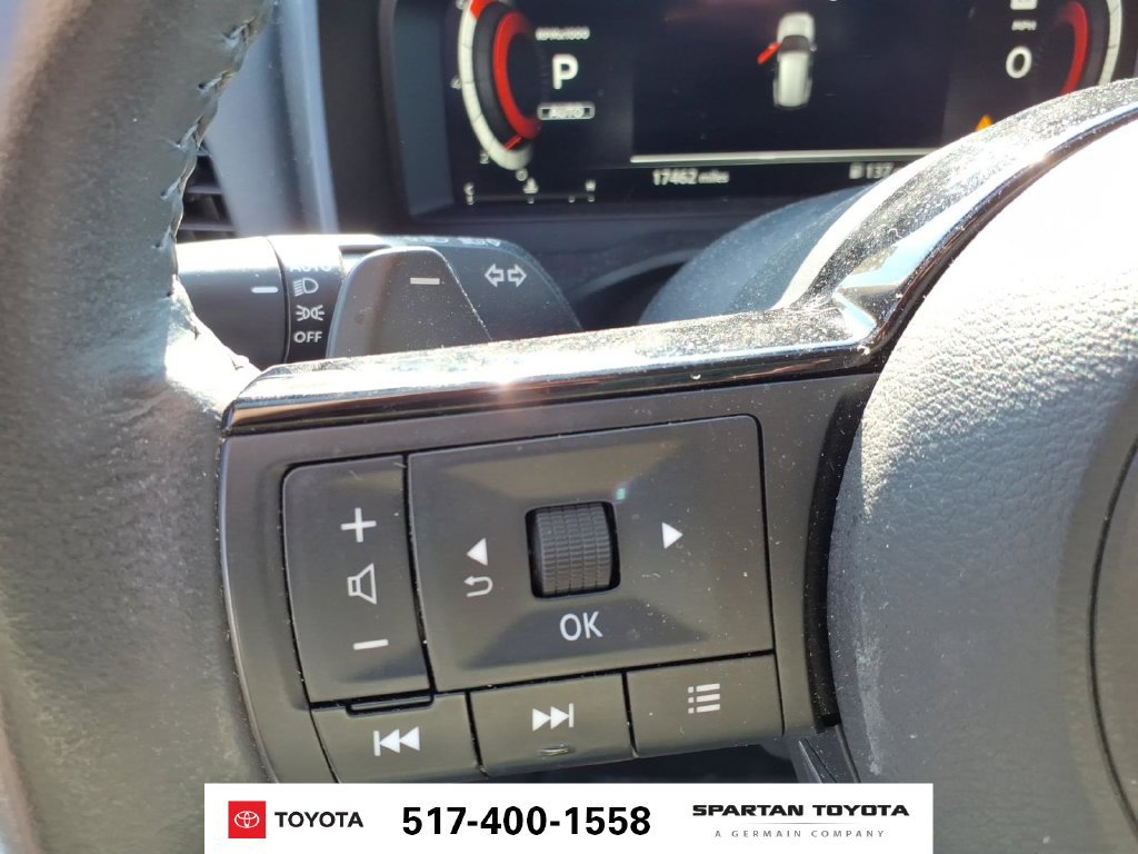 Used 2021 Nissan Rogue Platinum AWD/4WD image 17