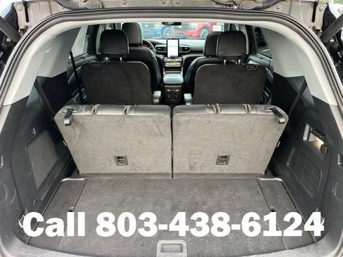 Used 2024 Ford Explorer Limited w/ Limited Technology Package RWD image 32