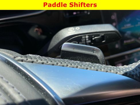 Used 2023 Audi S8 w/ S8 Comfort Plus Package AWD/4WD image 23