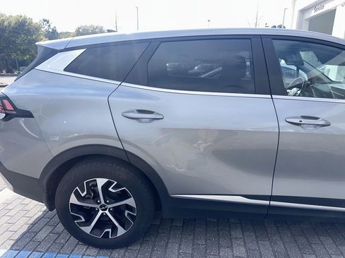 Used 2024 Kia Sportage EX image 14