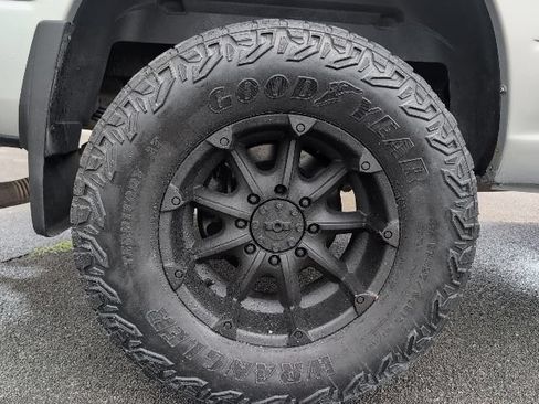 Used 2011 RAM 2500 ST w/ ST Popular Equipment Group AWD/4WD image 9