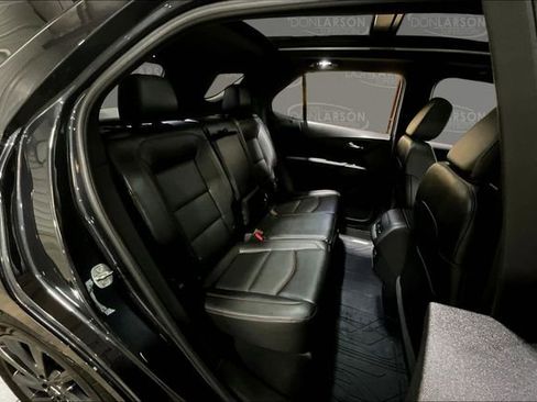 Certified 2023 Chevrolet Equinox RS w/ RS Leather Package image 16