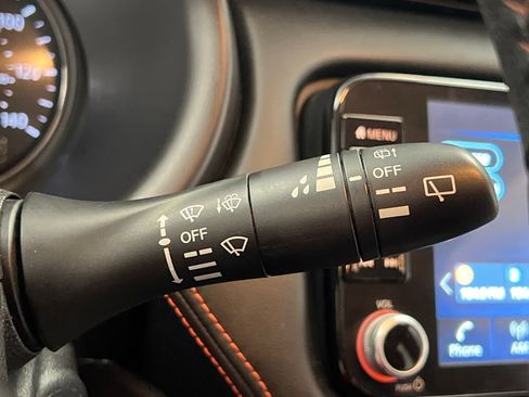 Used 2024 Nissan Kicks SR FWD image 46