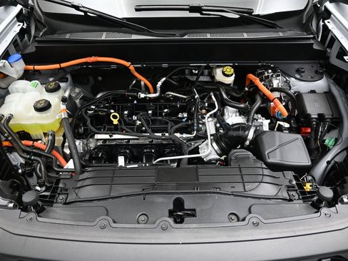 Used 2025 Ford Maverick XL FWD image 8