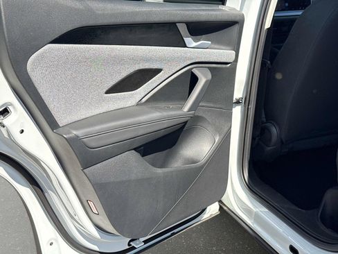 Certified 2025 Volkswagen Tiguan S FWD image 12