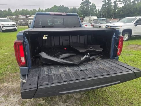 Used 2024 GMC Sierra 1500 SLT w/ SLT Premium Plus Package AWD/4WD image 37