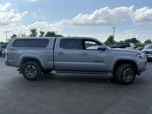 Used 2021 Toyota Tacoma TRD Sport w/ Advanced Technology Package RWD image 12