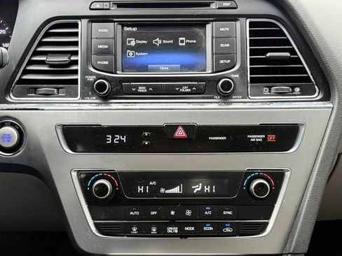 Used 2016 Hyundai Sonata SE image 20