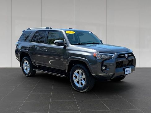 Used 2023 Toyota 4Runner SR5 Premium w/ Moonroof Package AWD/4WD image 7