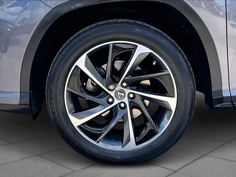 Used 2018 Lexus RX 350 w/ Luxury Package image 11