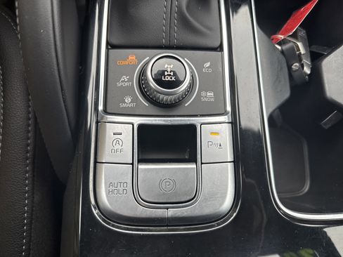 Used 2024 Kia Telluride EX X-Line image 31