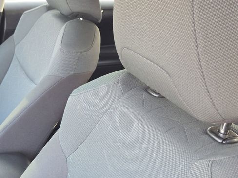 Used 2024 Toyota RAV4 XLE image 17