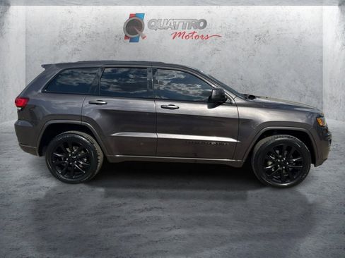 Used 2020 Jeep Grand Cherokee Altitude AWD/4WD image 7