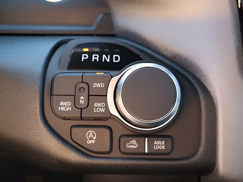 New 2026 RAM 1500 Warlock AWD/4WD image 17