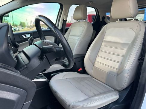 Used 2018 Ford EcoSport Titanium image 14