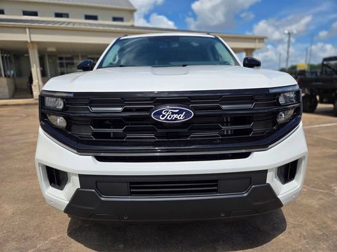 New 2027 Ford Expedition Active RWD image 2