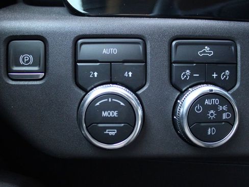 Used 2024 GMC Sierra 1500 Elevation AWD/4WD image 23