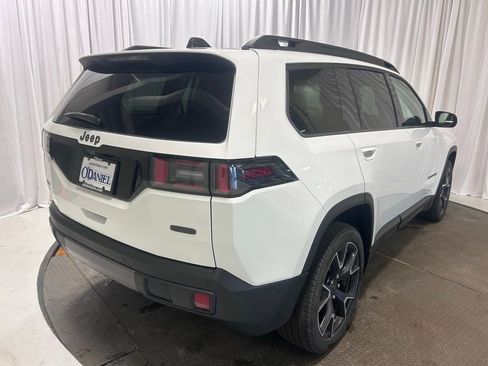 New 2026 Jeep Cherokee Overland image 31
