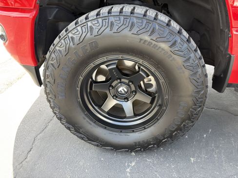 Used 2021 RAM 1500 Big Horn image 39