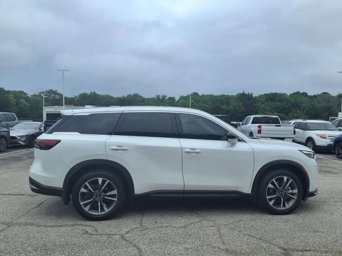 Used 2026 INFINITI QX60 Pure w/ Cargo Package FWD image 22