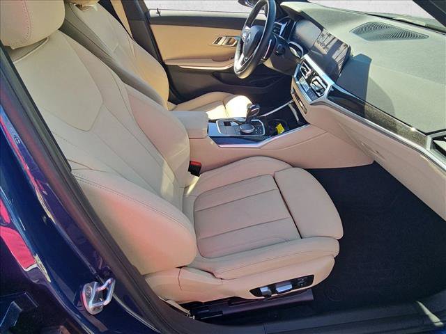 Used 2021 BMW 330i xDrive Sedan w/ Premium Package AWD/4WD image 22