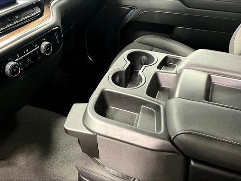 Used 2024 Chevrolet Silverado 2500 LT image 17