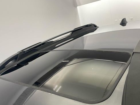 Certified 2025 Subaru Outback Premium w/ Popular Package #1A image 7