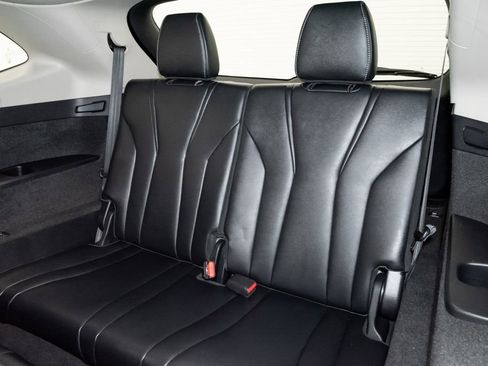 Certified 2023 Acura MDX SH-AWD w/ Technology Package image 25