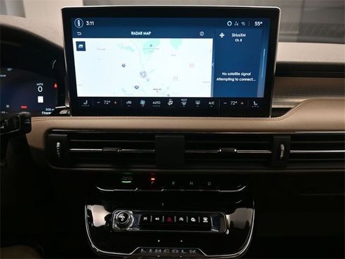 Used 2024 Lincoln Corsair FWD image 11