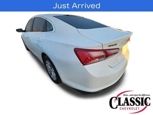 Used 2020 Chevrolet Malibu LT image 7