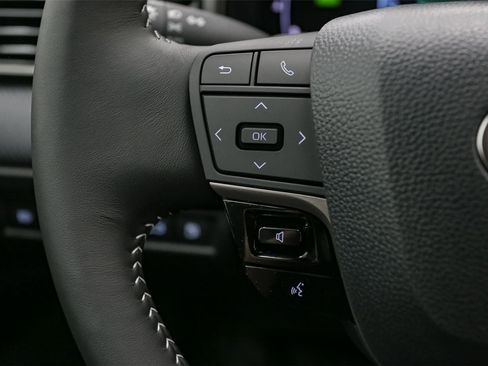 New 2026 Toyota Camry Hybrid image 23