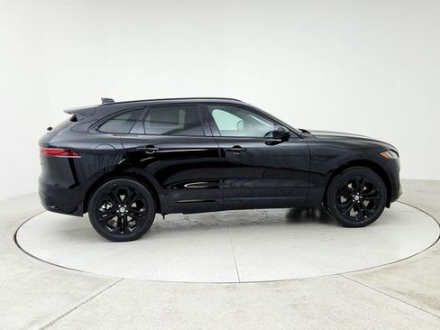 New 2026 Jaguar F-PACE R-Dynamic S image 4