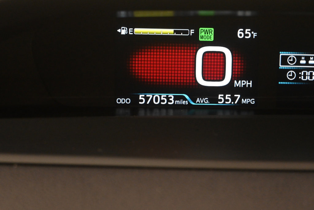 Used 2020 Toyota Prius XLE AWD/4WD image 26