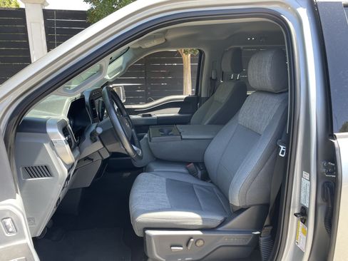 Used 2022 Ford F150 XLT w/ Equipment Group 302A High AWD/4WD image 16