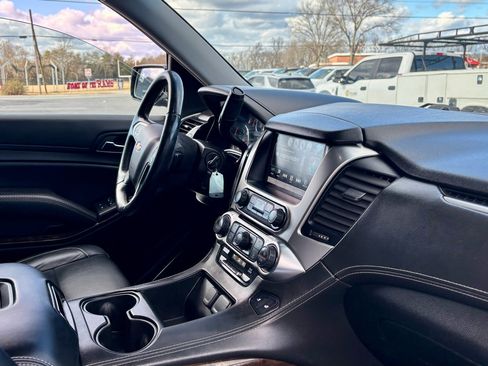 Used 2016 Chevrolet Tahoe LT image 10