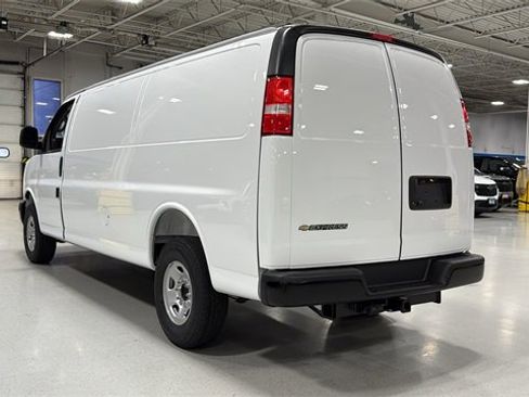 New 2025 Chevrolet Express 3500 Extended w/ Driver Convenience Package image 10