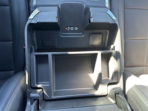 Used 2026 Chevrolet Silverado 1500 High Country w/ Midnight Edition image 8