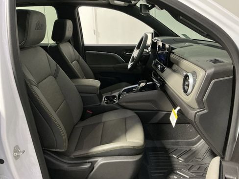 New 2026 Chevrolet Colorado ZR2 w/ ZR2 Bison Edition image 34