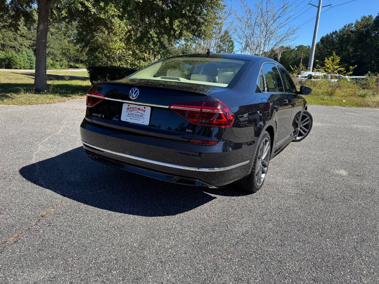 Used 2019 Volkswagen Passat 2.0T SE R-Line FWD image 35